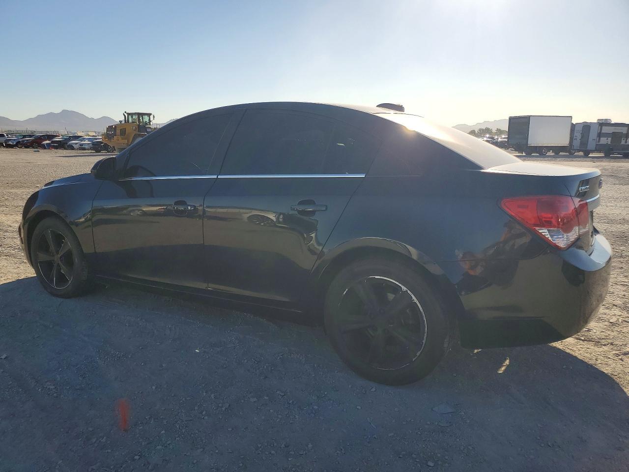2015 Chevrolet Cruze Lt - Фото 2