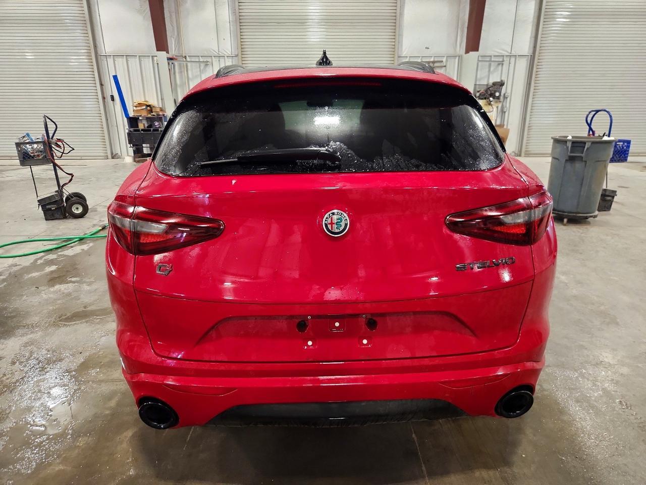 2020 Alfa Romeo Stelvio Ti - Фото 6