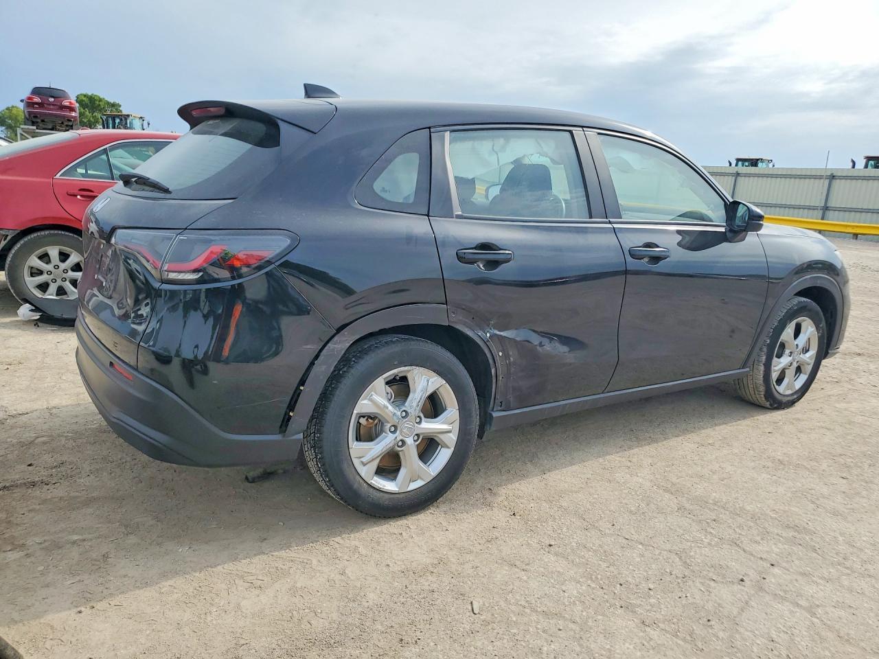 2025 Honda Hr-V Lx - Image 3