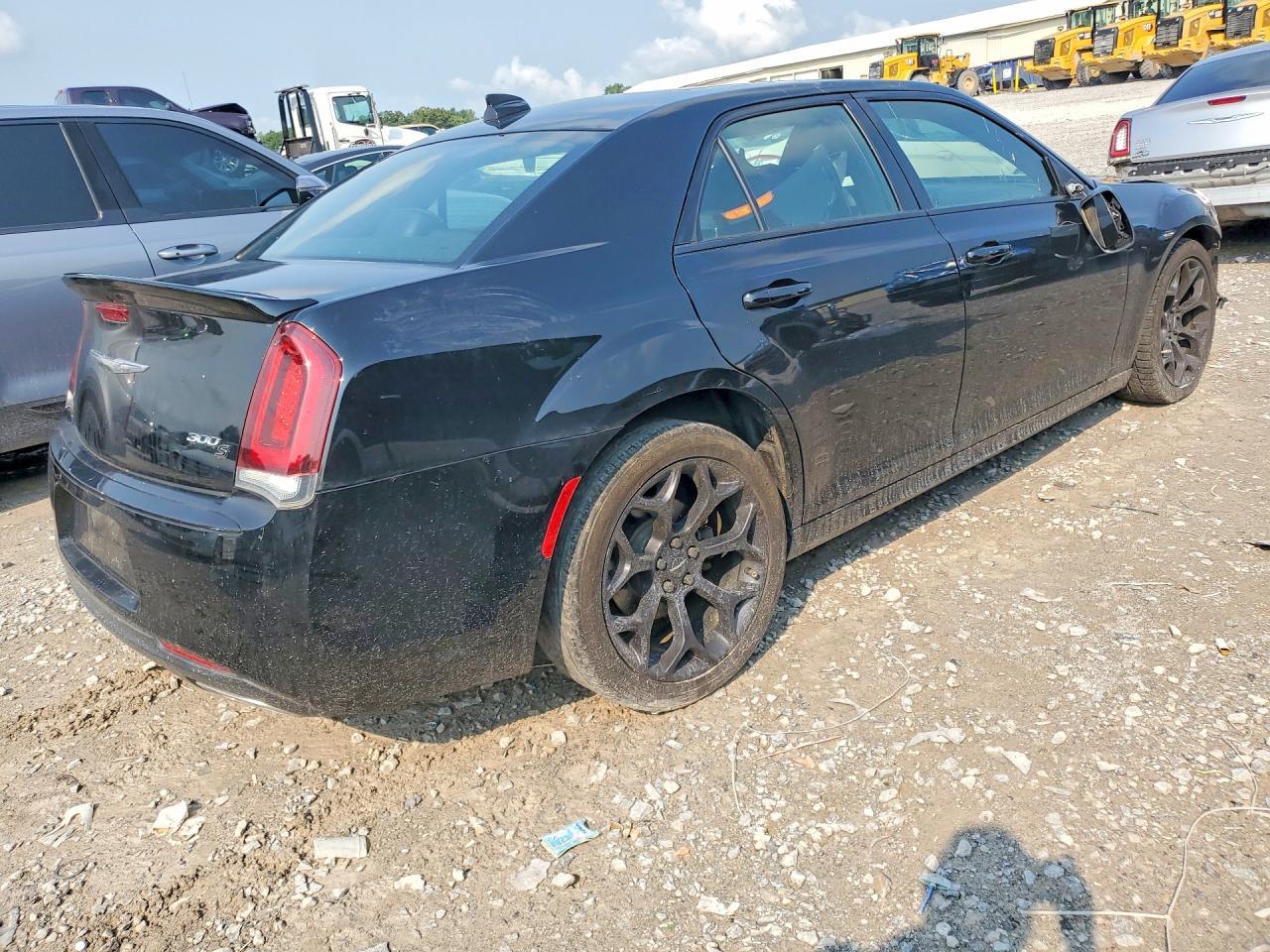 2019 Chrysler 300 S - Image 3