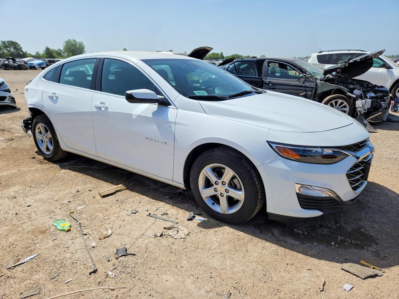 2025 Chevrolet Malibu Ls - Фото 4