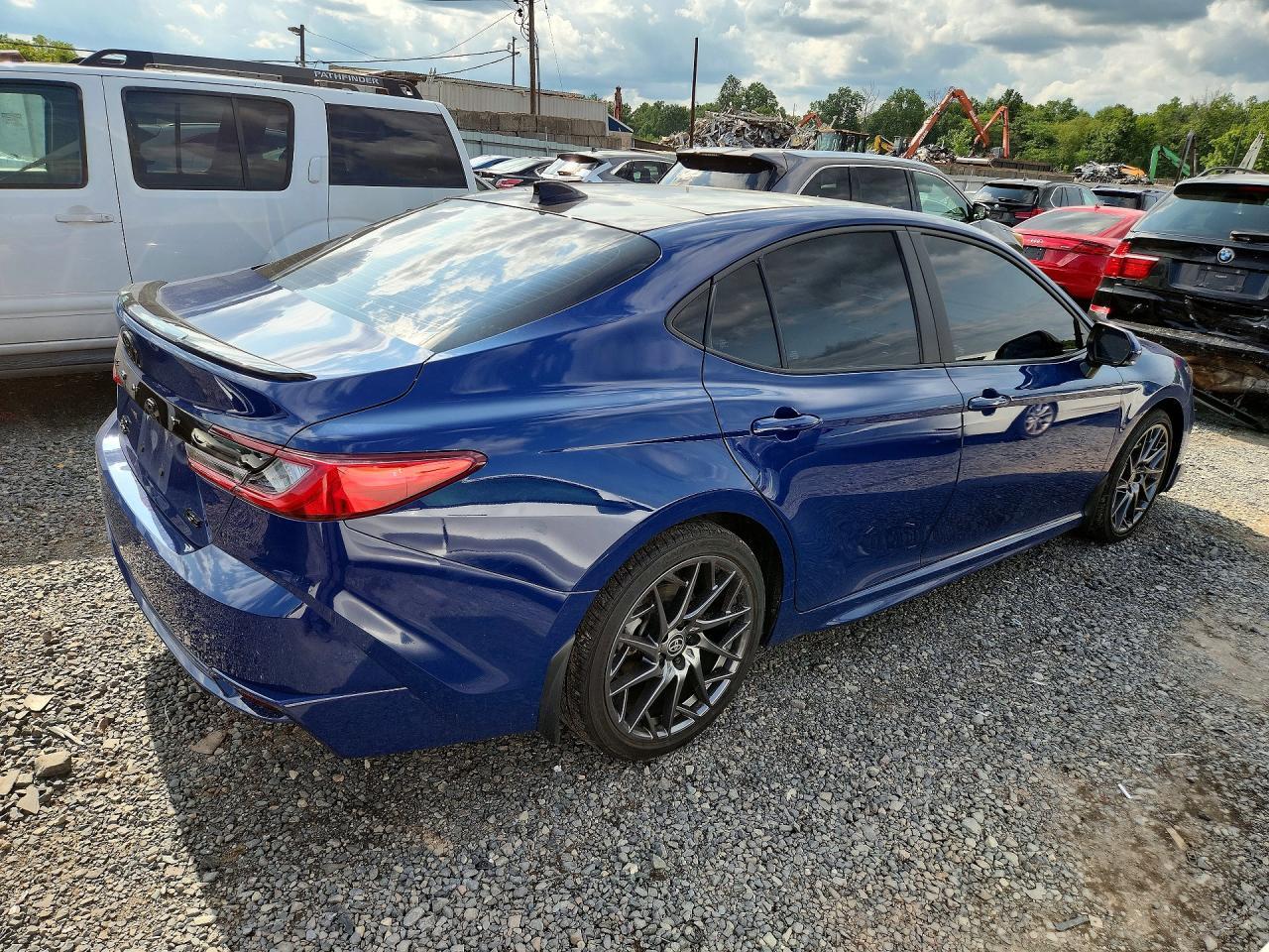 2025 Toyota Camry Xse - Image 3