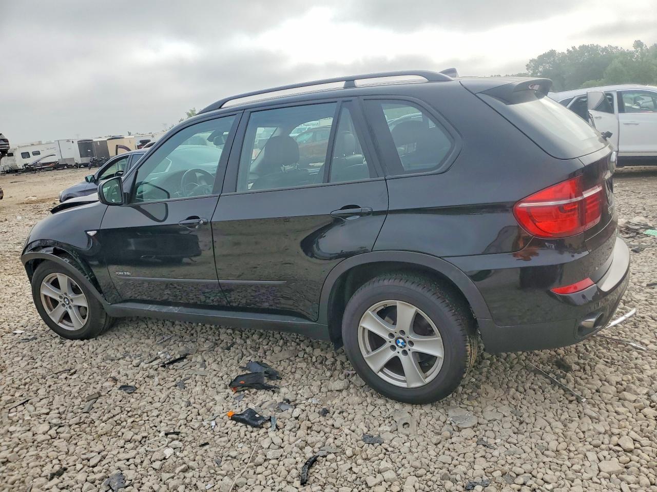 2013 BMW X5 xDrive35I - Image 2
