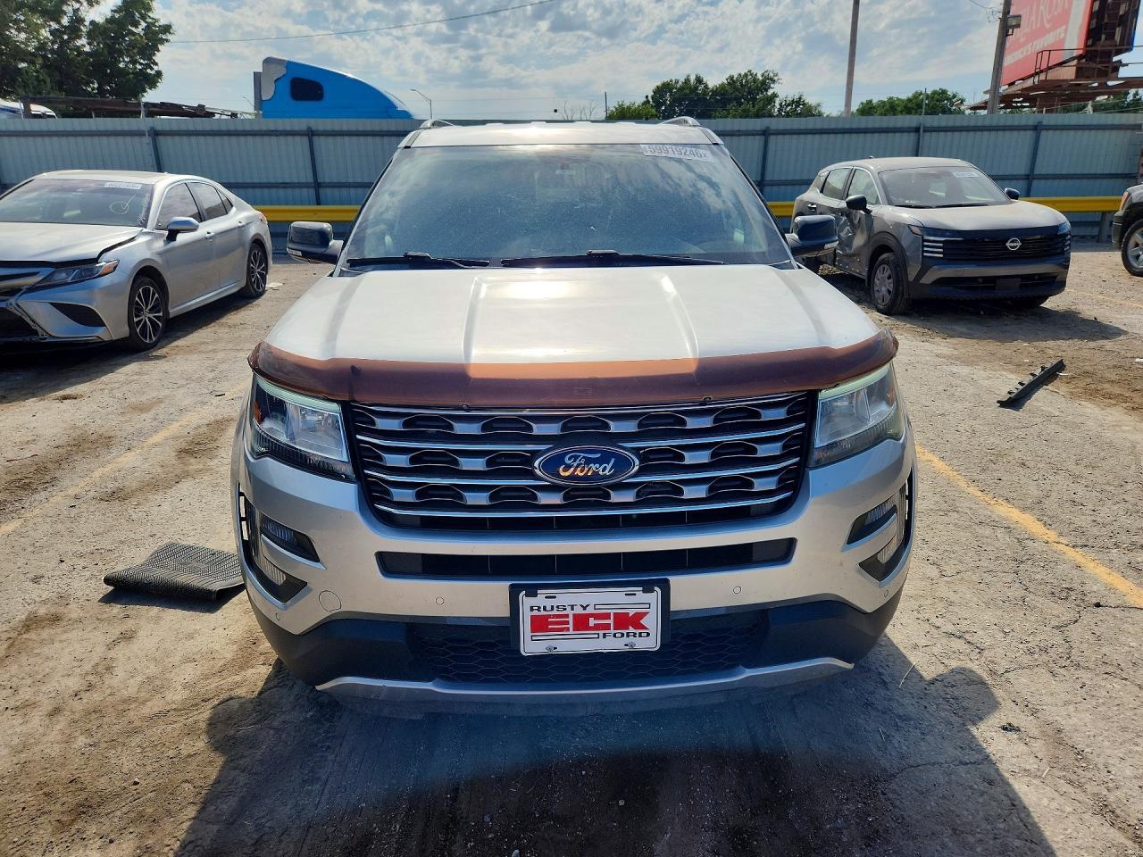 2017 Ford Explorer Xlt - Фото 5