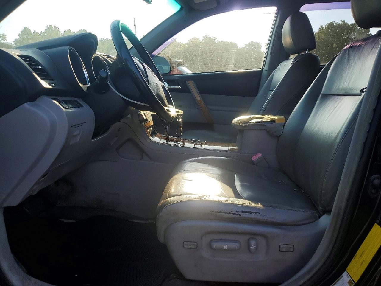 2008 Toyota Highlander Hybrid Limited - Image 7