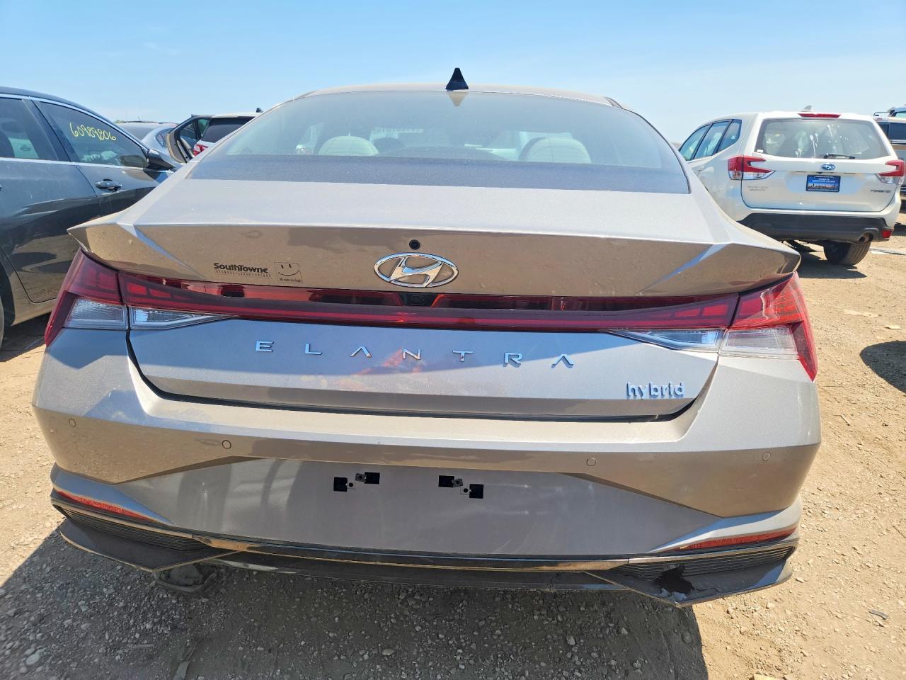 2023 Hyundai Elantra Limited - Фото 6