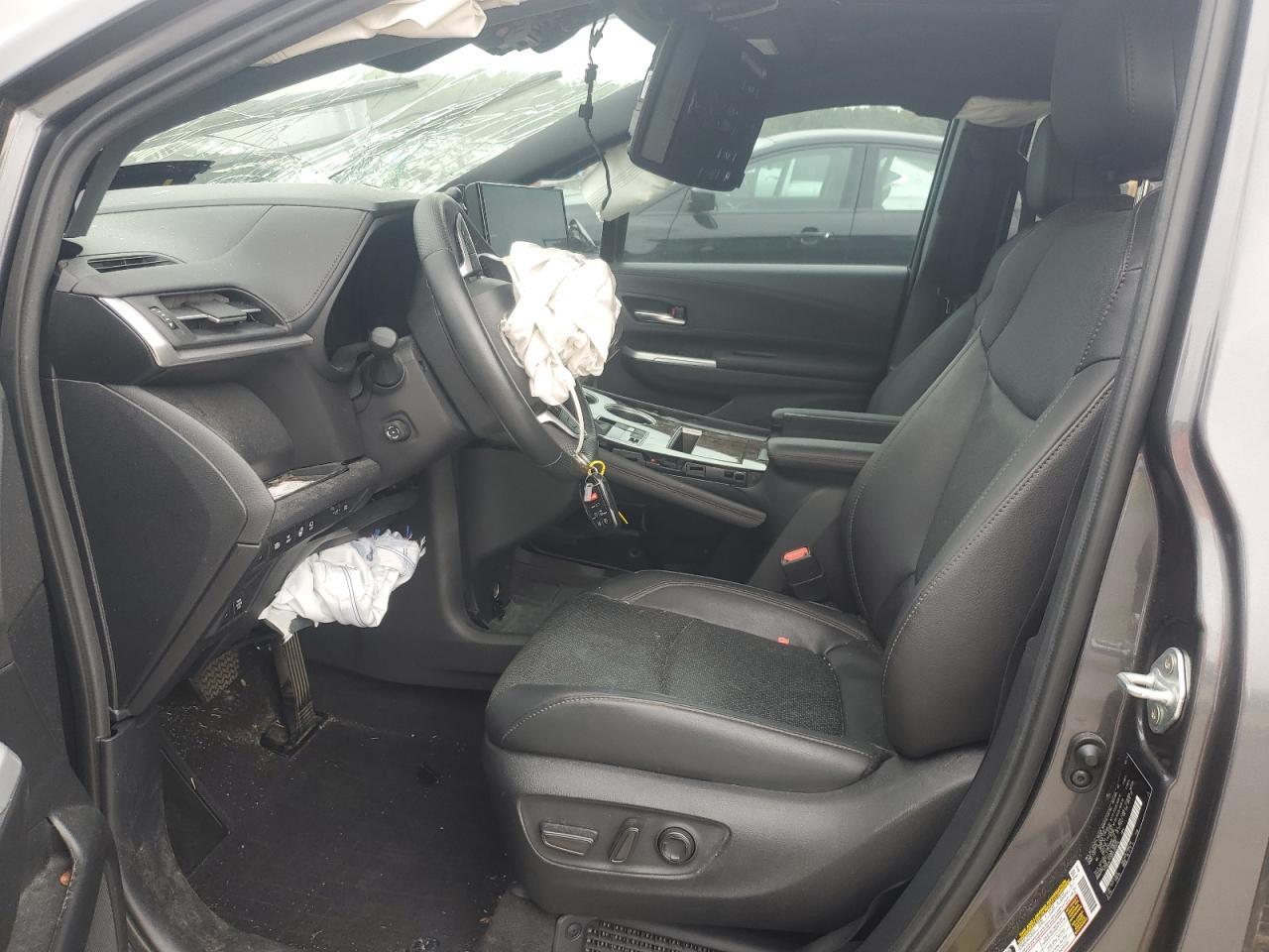 2025 Toyota Sienna Platinum 7-Passenger - Фото 7