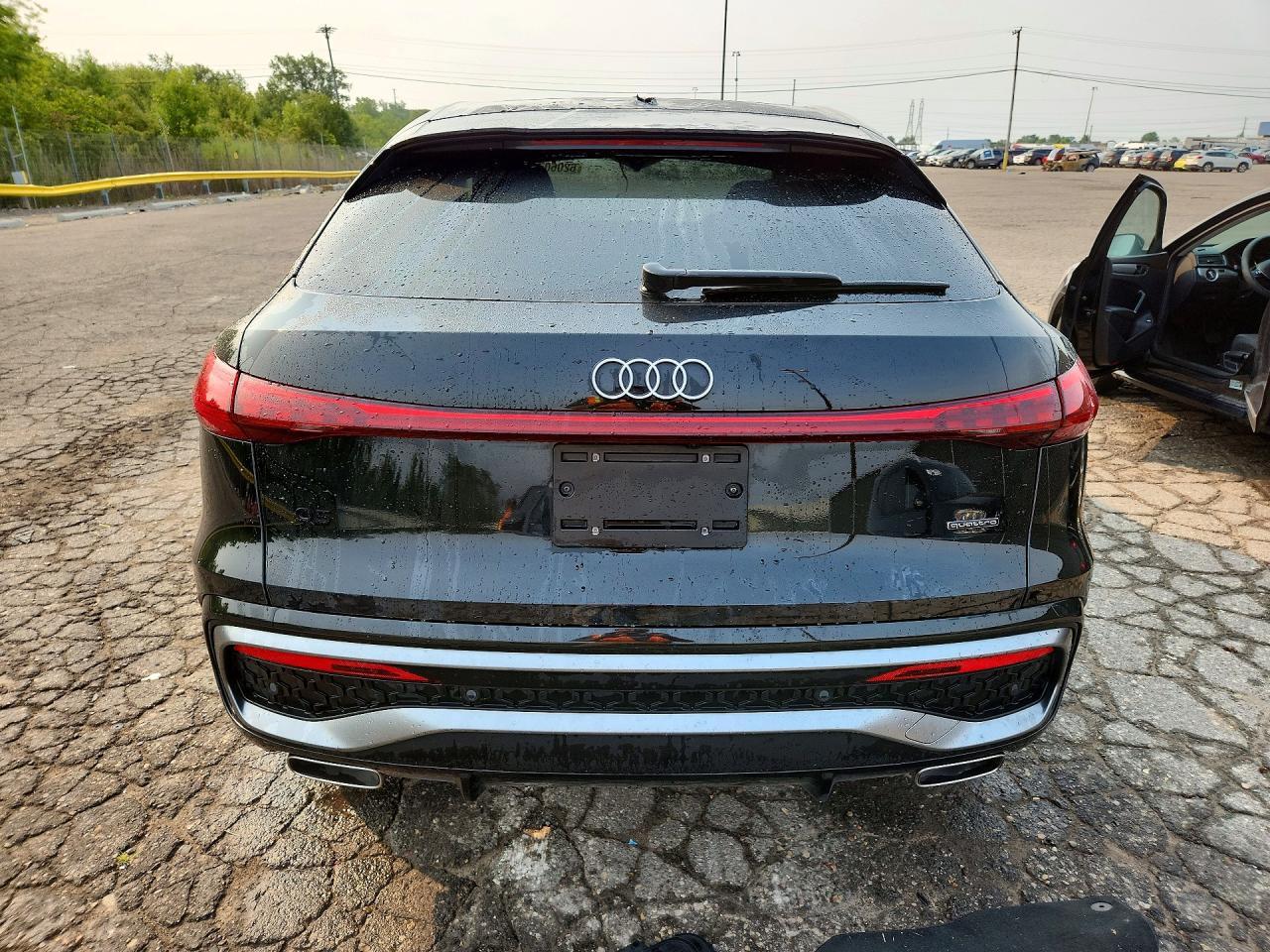 2025 Audi Q5 Sportback Premium Plus - Фото 6