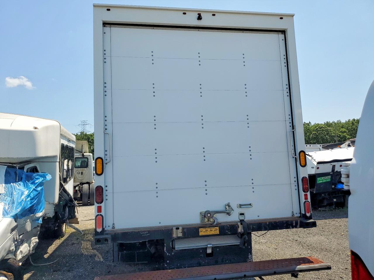 2024 Isuzu Npr Hd - Фото 6