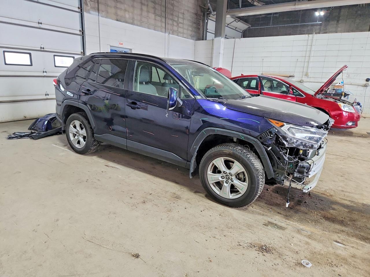 2019 Toyota Rav4 Xle - Фото 4