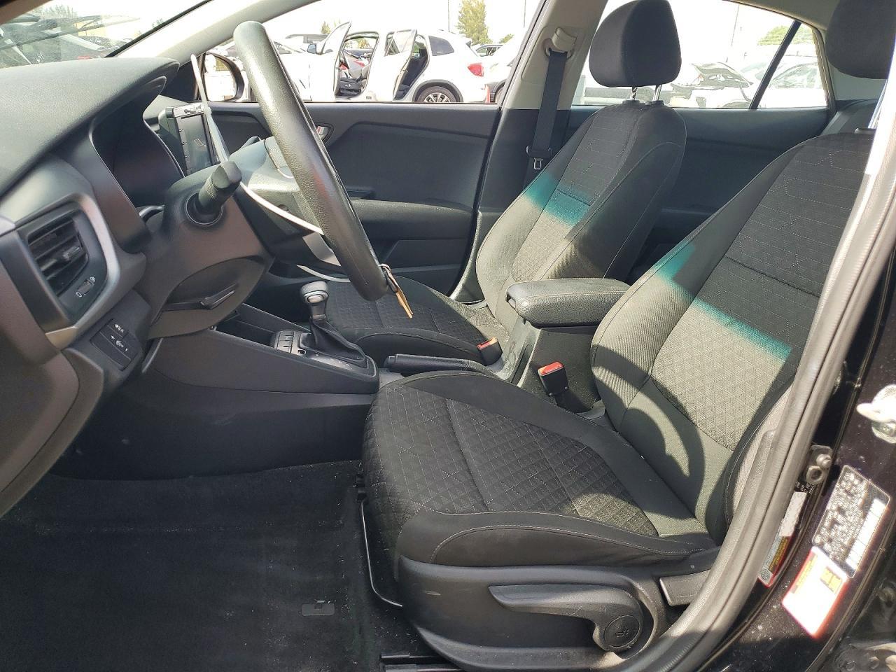 2020 Kia Rio Lx - Фото 7