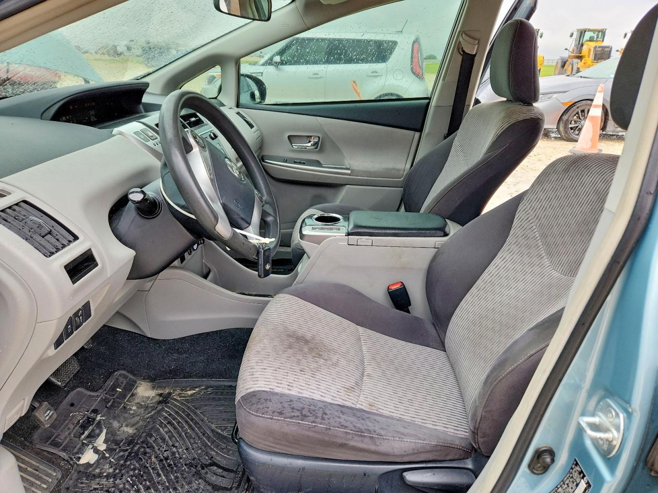 2015 Toyota Prius V Two - Фото 7