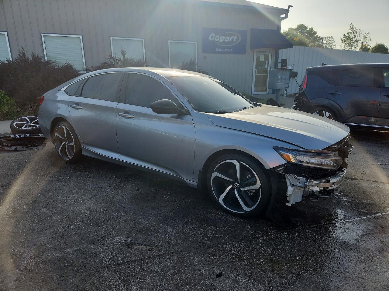 2022 Honda Accord Sport - Фото 4
