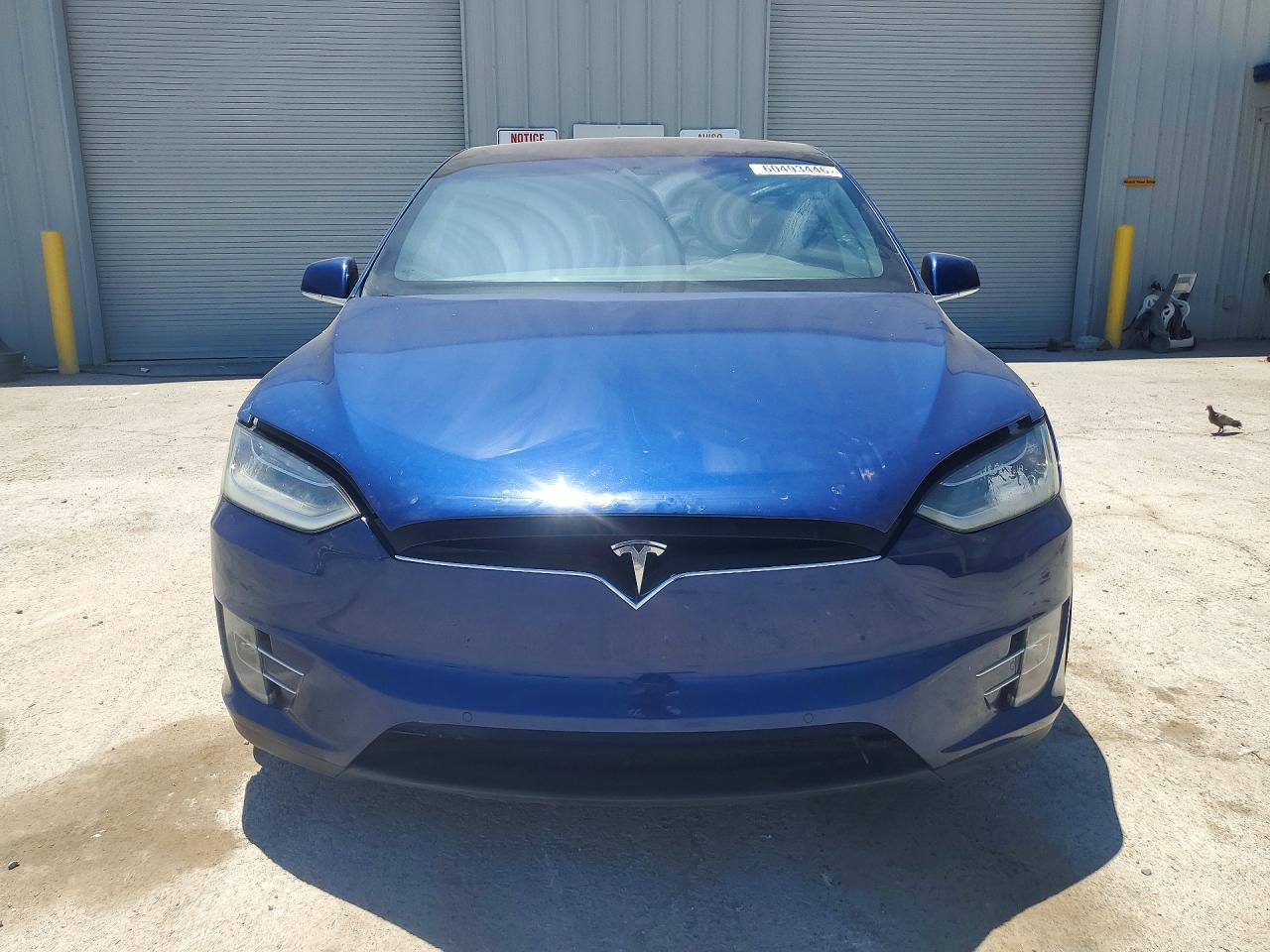 2016 Tesla Model X - Фото 5