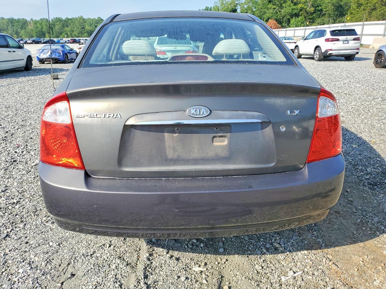 2005 Kia Spectra Lx - Фото 6