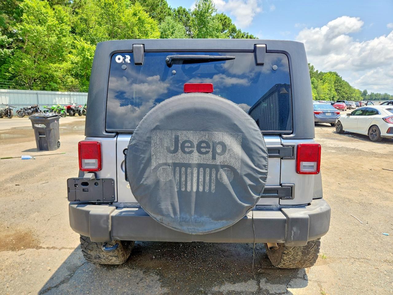 2017 Jeep Wrangler Unlimited Sport - Фото 6
