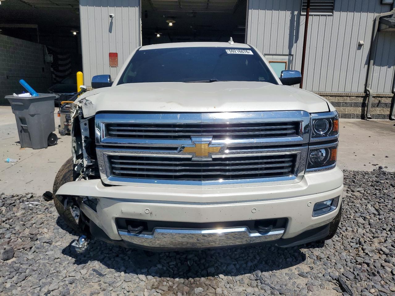 2015 Chevrolet Silverado K1500 High Country - Image 5