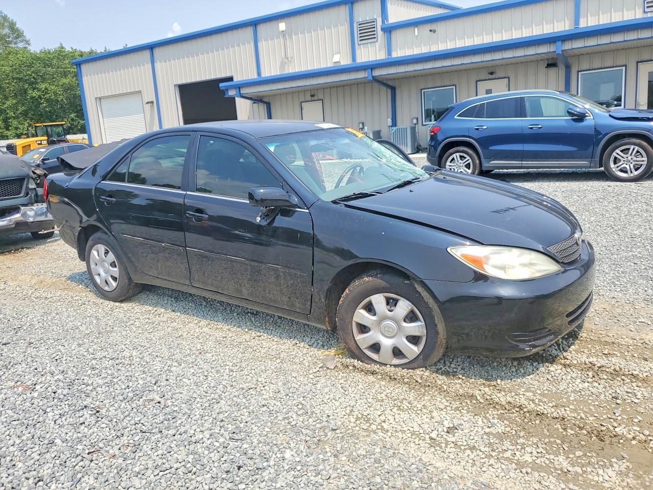 2004 Toyota Camry Le - Image 4