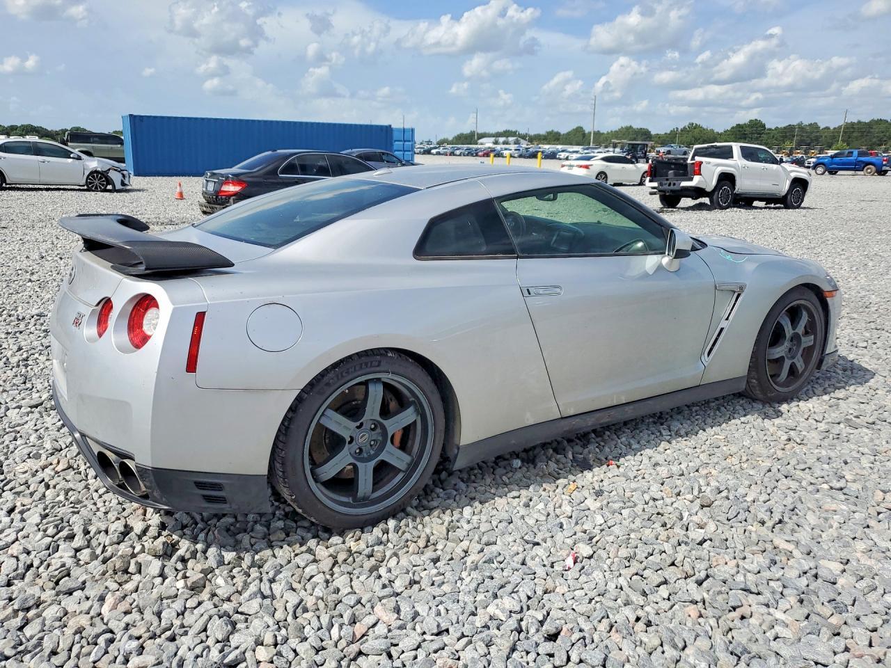 2016 Nissan Gt-R Black Edition - Фото 3