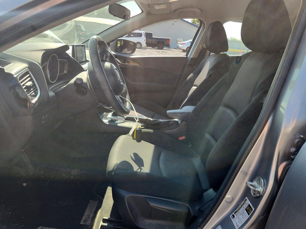 2014 Mazda 3 - Image 7