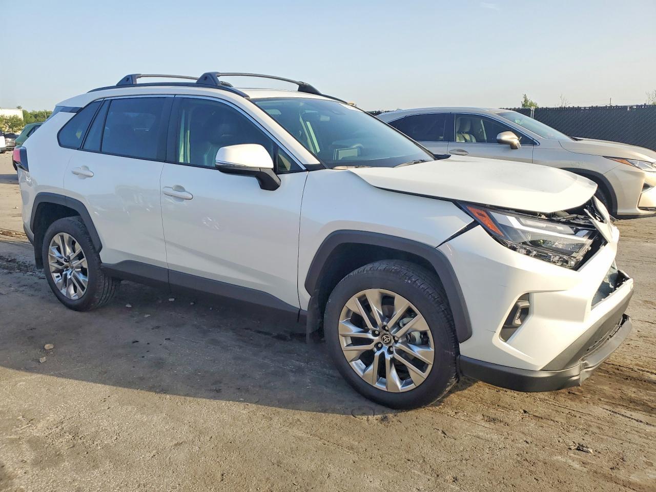 2025 Toyota Rav4 Xle Premium - Фото 4