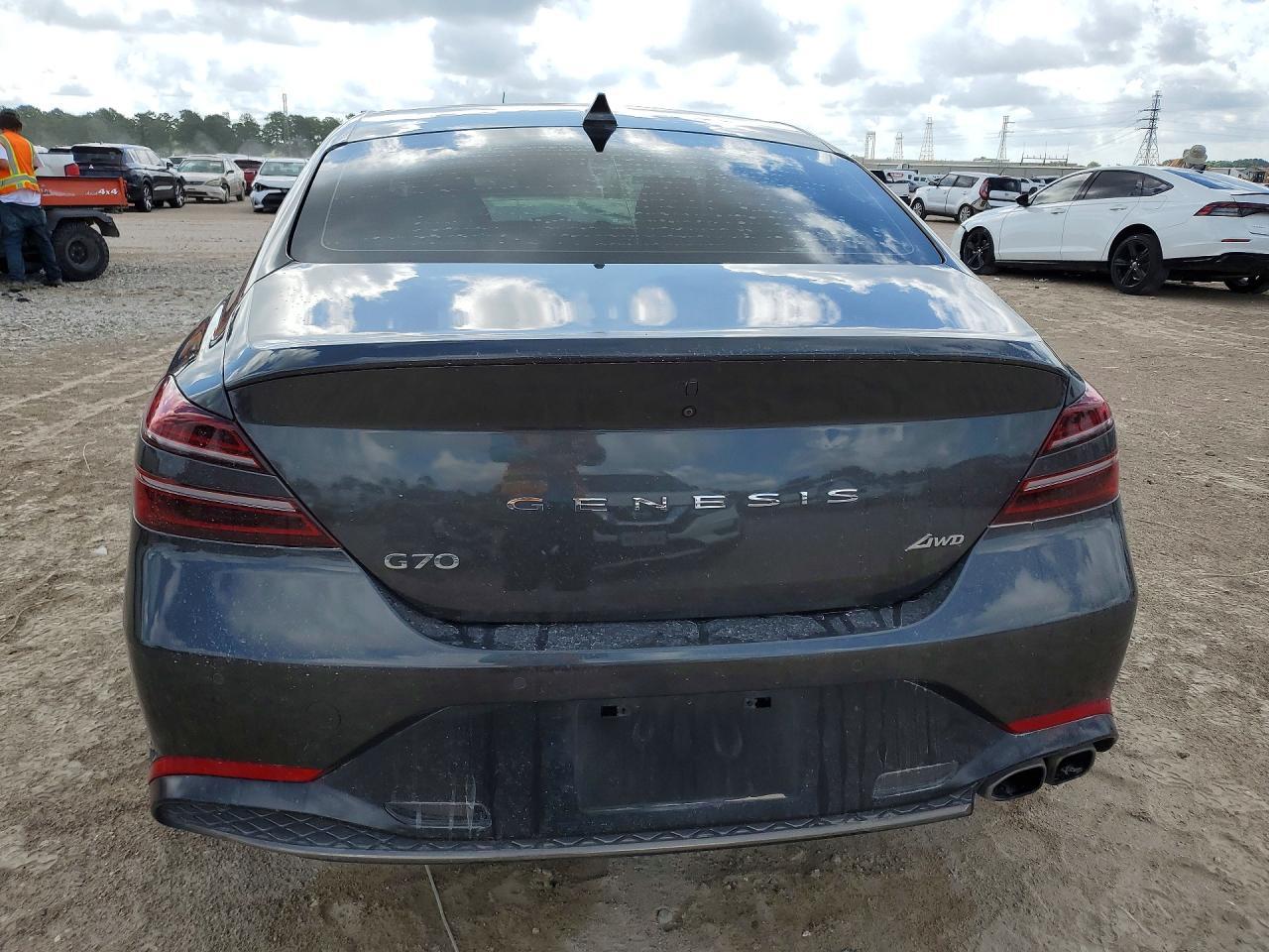 2023 Genesis G70 2.0T - Фото 6