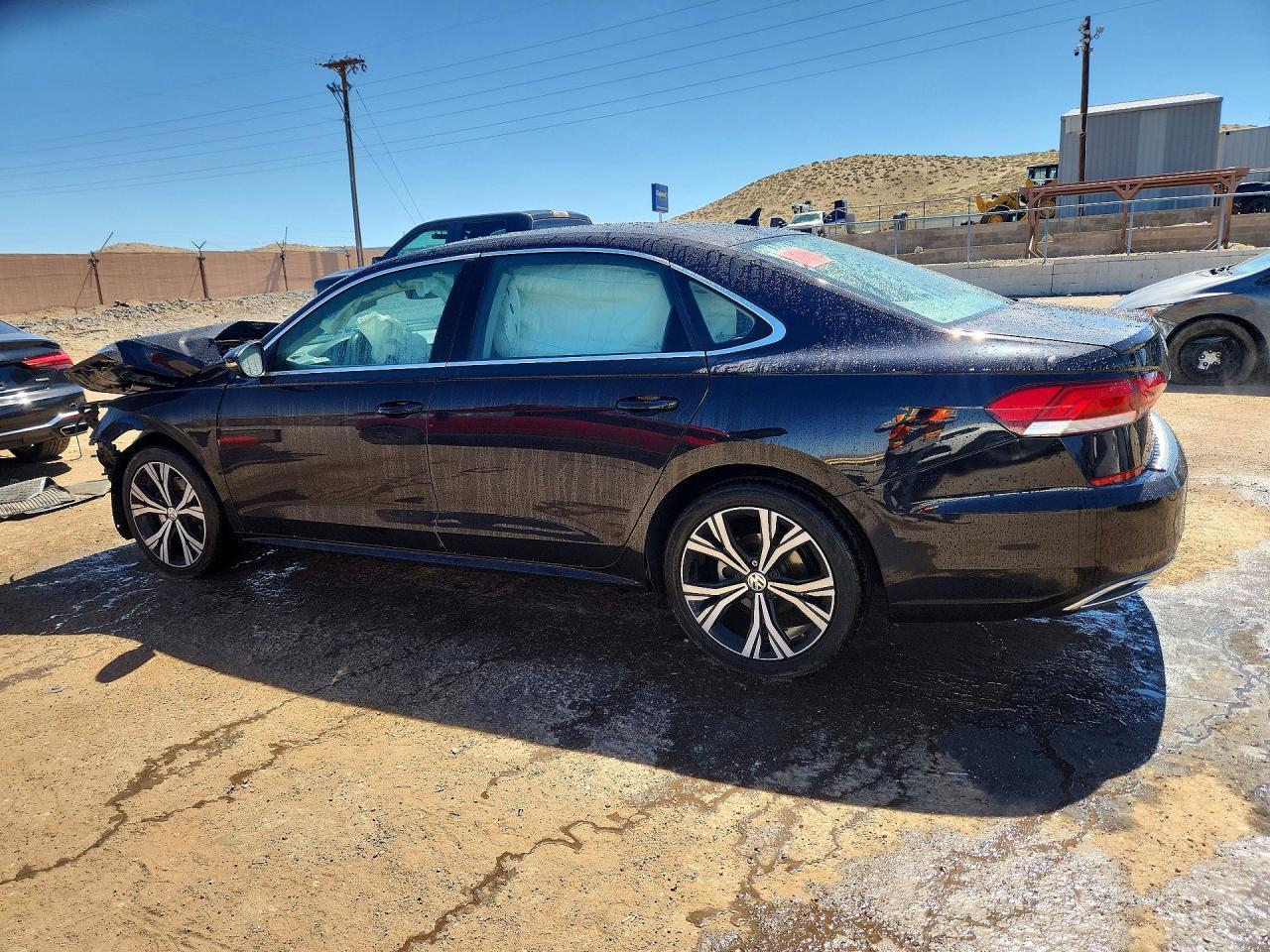 2021 Volkswagen Passat Se - Image 2