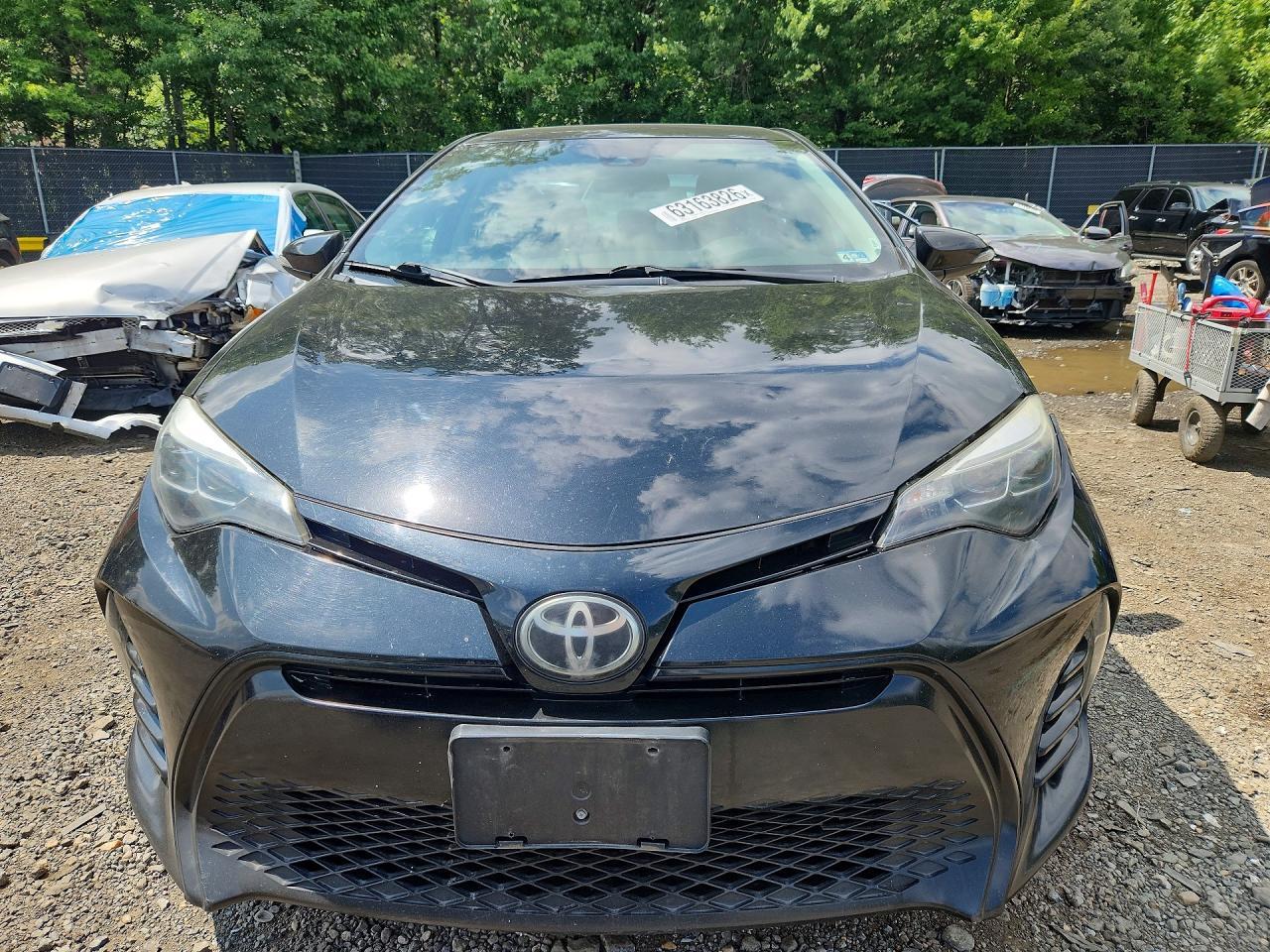 2017 Toyota Corolla Se - Image 5