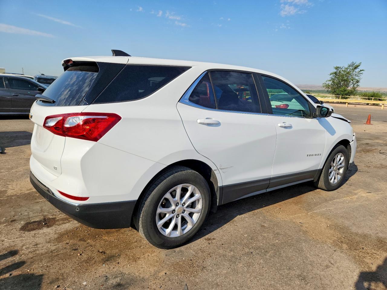 2021 Chevrolet Equinox Lt - Фото 3