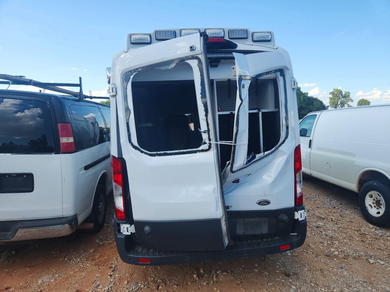 2022 Ford Transit T- - Ambulance - Фото 6