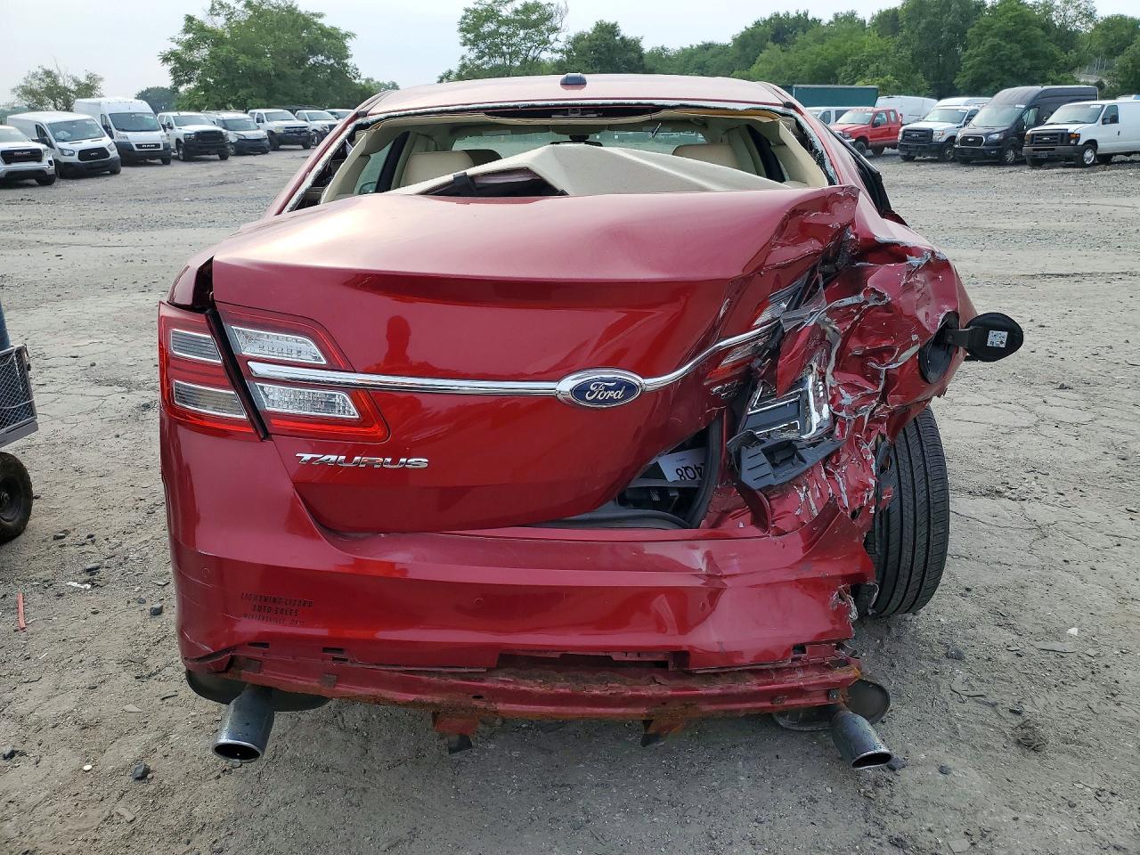 2015 Ford Taurus Sel - Image 6