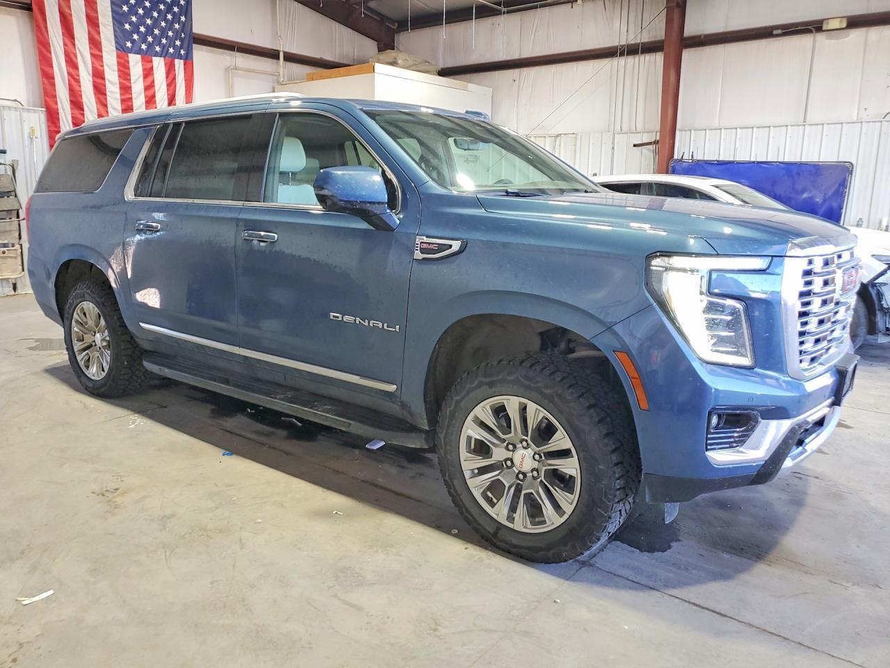 2025 GMC Yukon Xl Denali - Фото 4