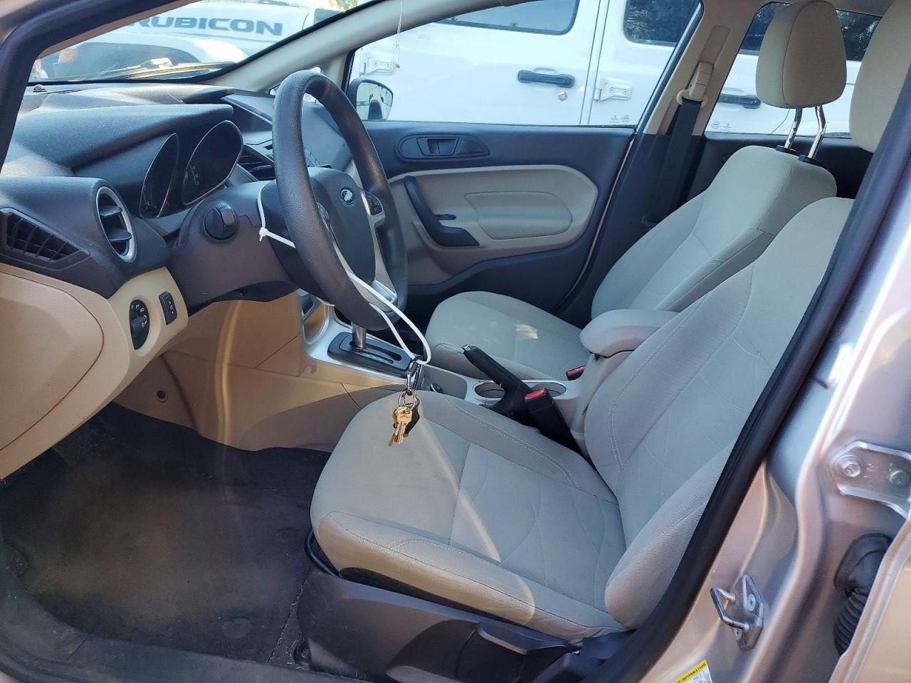 2017 Ford Fiesta Se - Фото 7