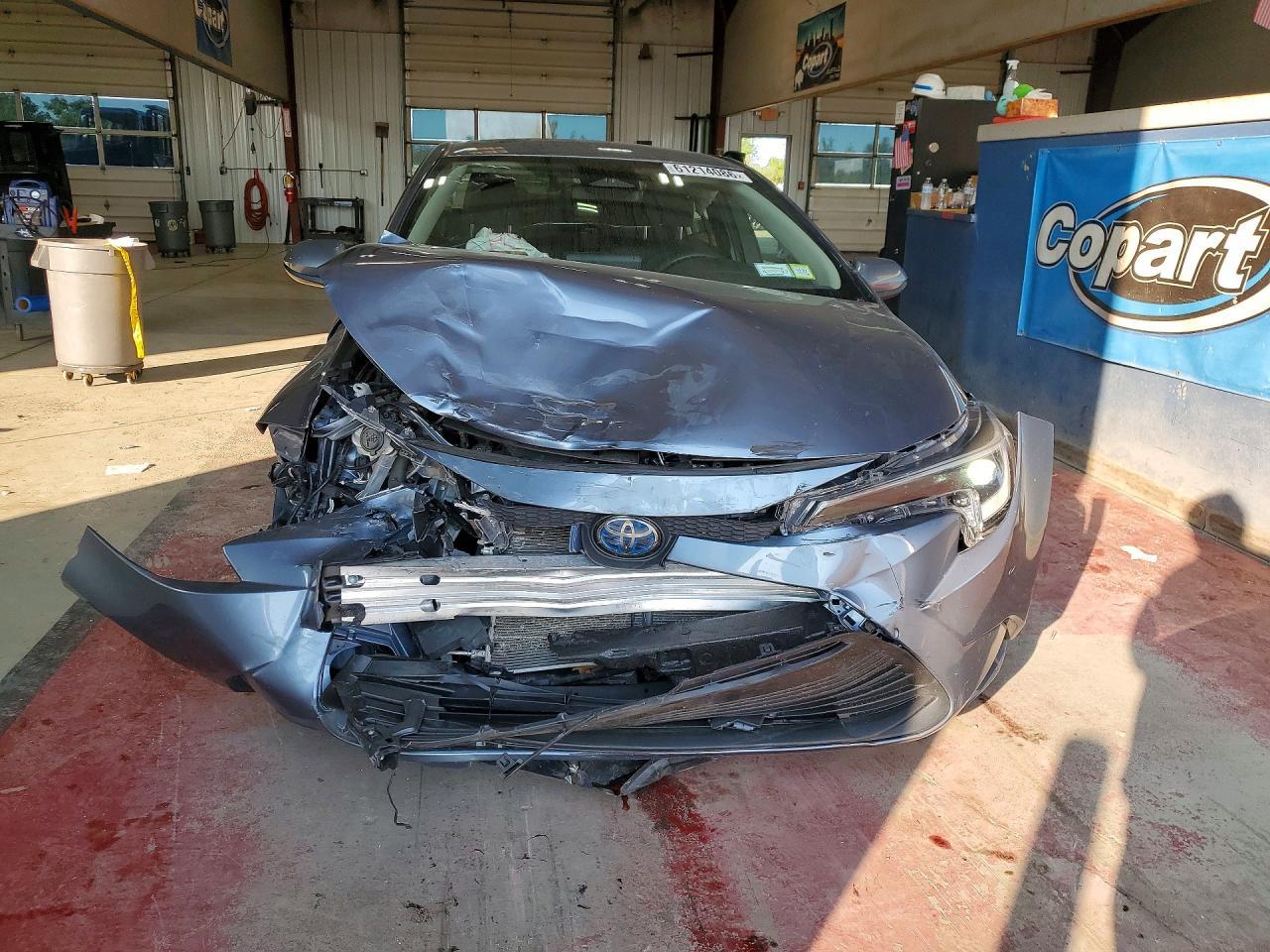 2023 Toyota Corolla Hybrid Le - Фото 5