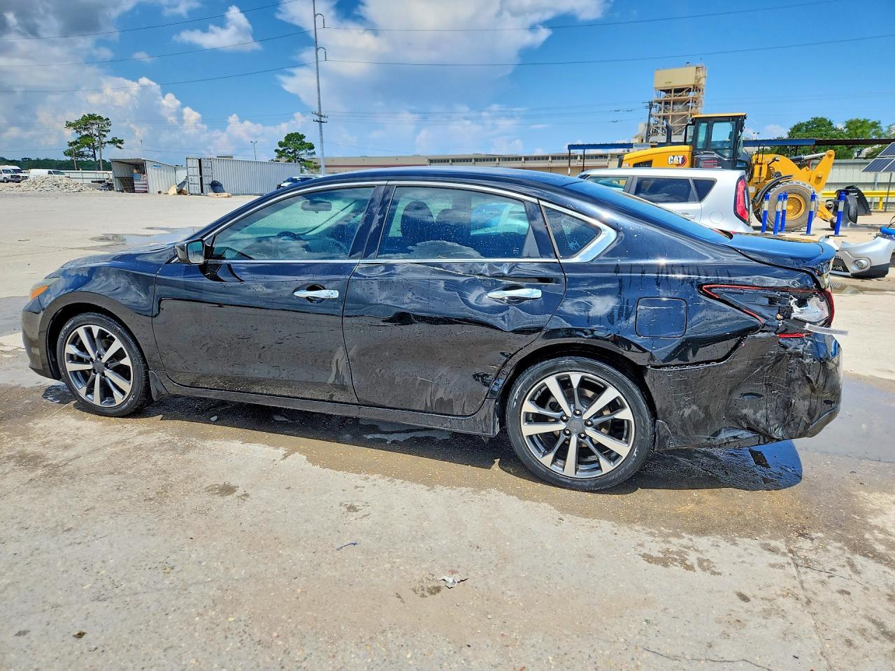 2017 Nissan Altima 2.5 Sr - Image 2