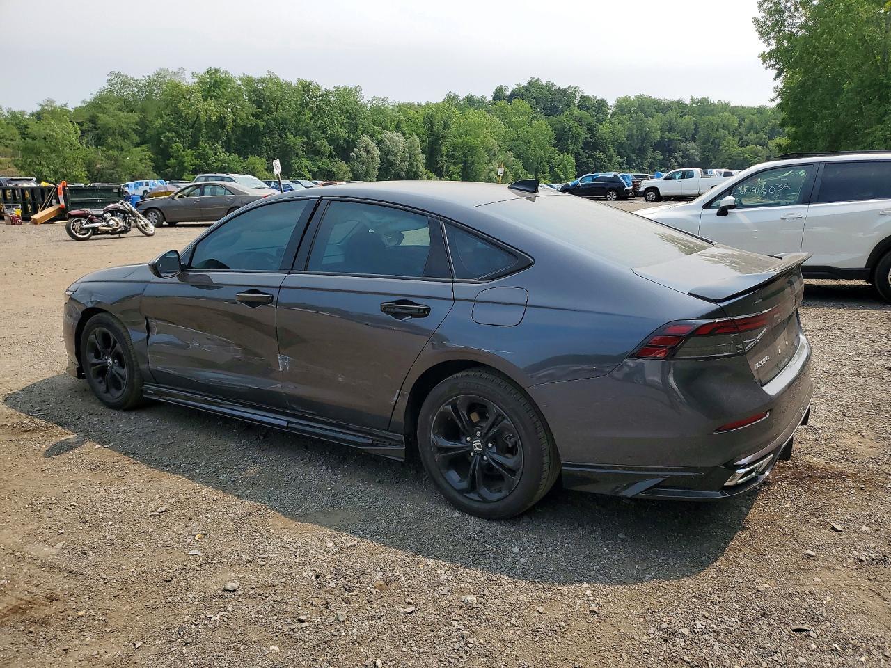 2025 Honda Accord Se - Image 2