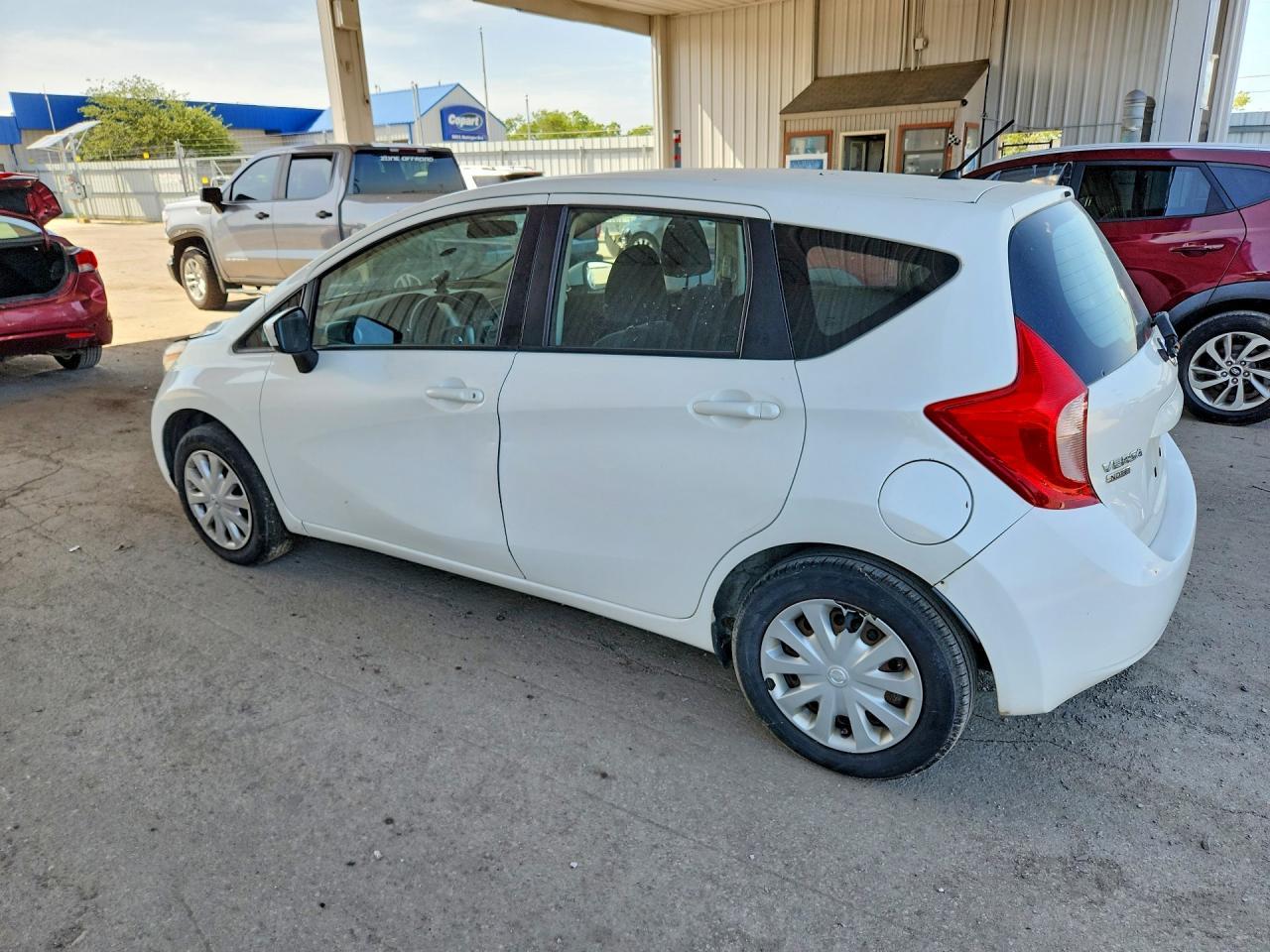 2015 Nissan Versa Note S Plus - Фото 2