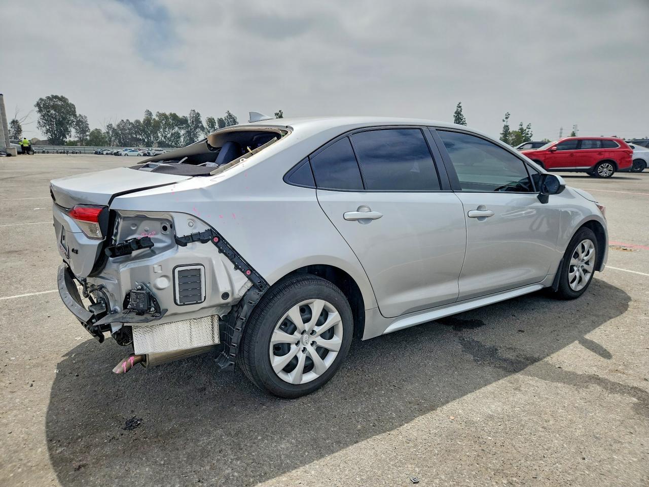 2026 Toyota Corolla Le - Фото 3
