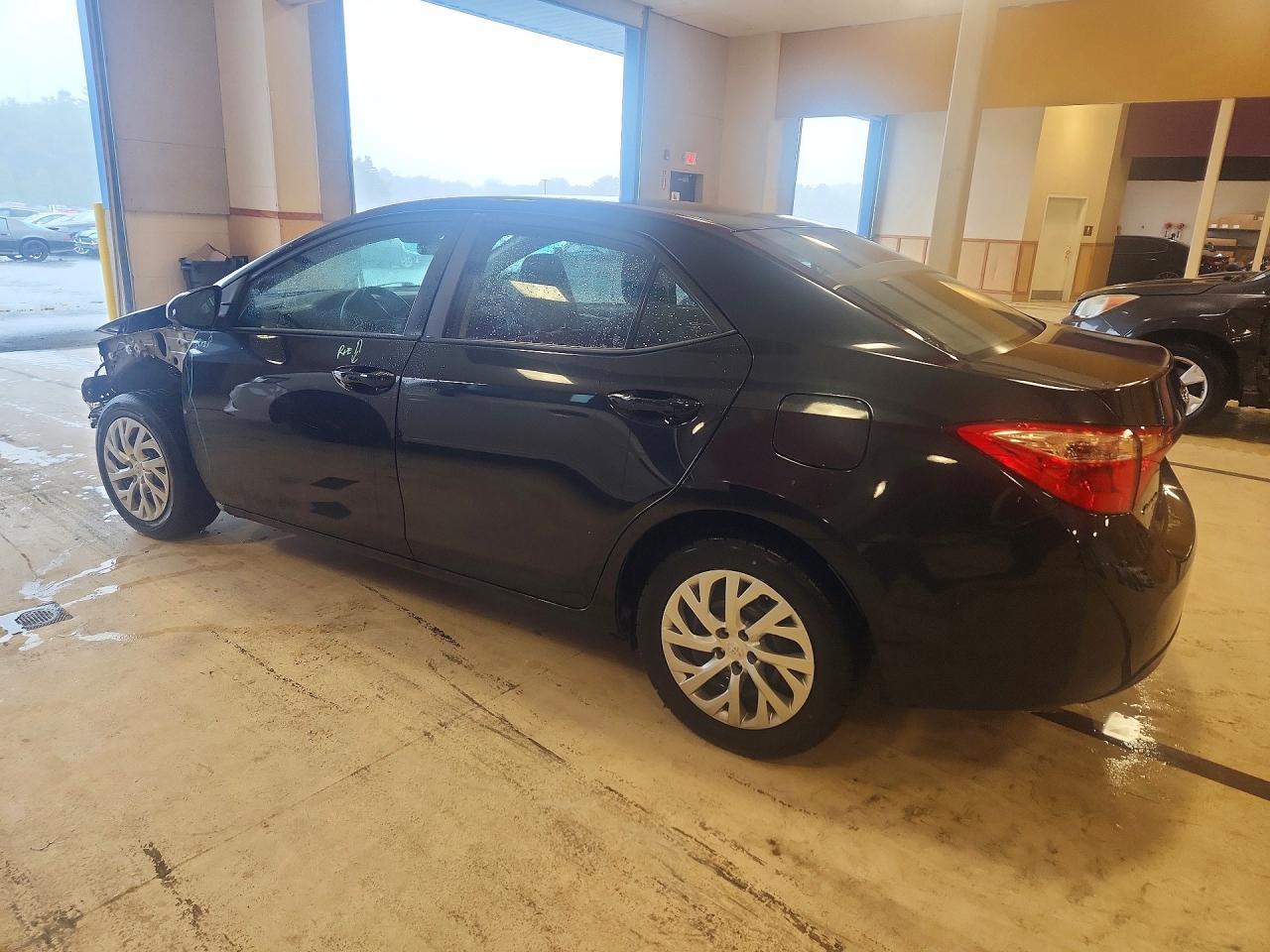 2019 Toyota Corolla Le - Image 2