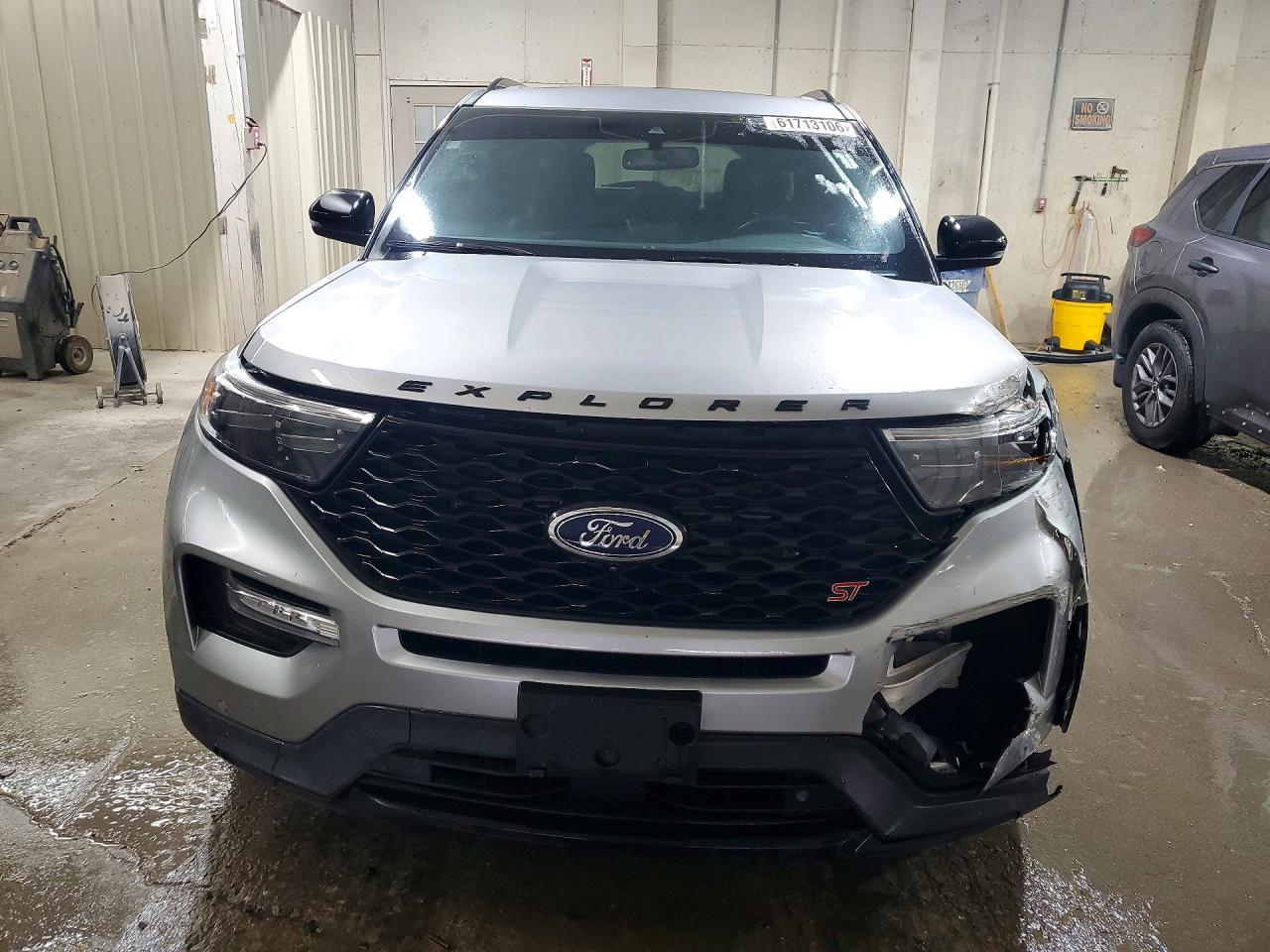 2020 Ford Explorer St - Image 5