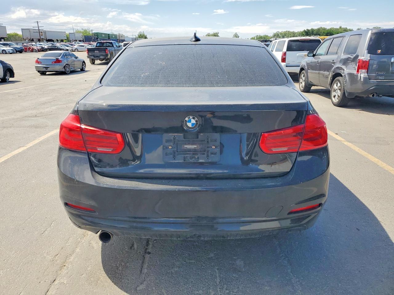 2018 BMW 320 Xi - Фото 6