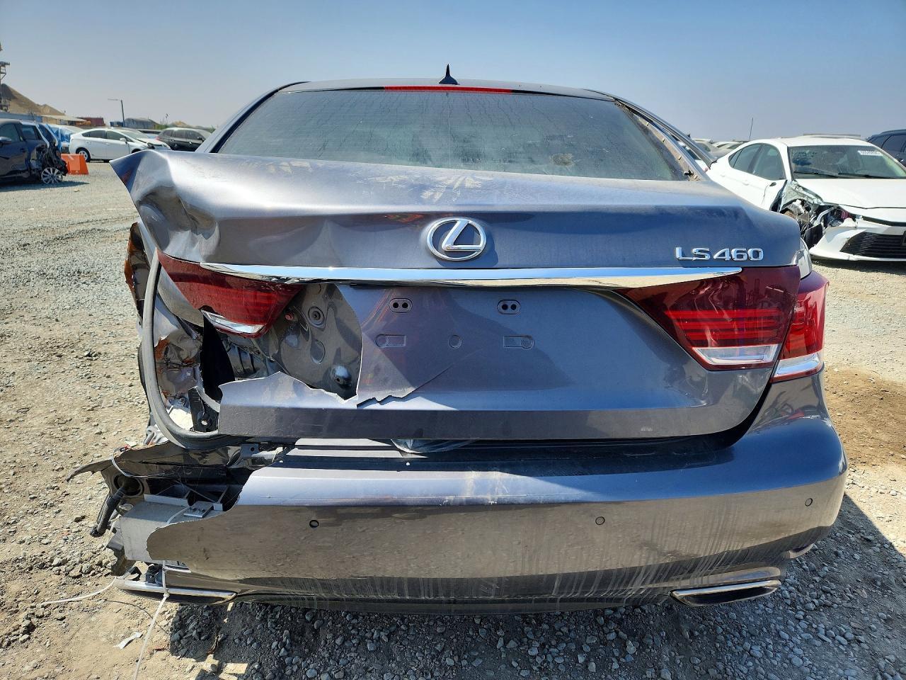 2013 Lexus Ls 460 - Image 6