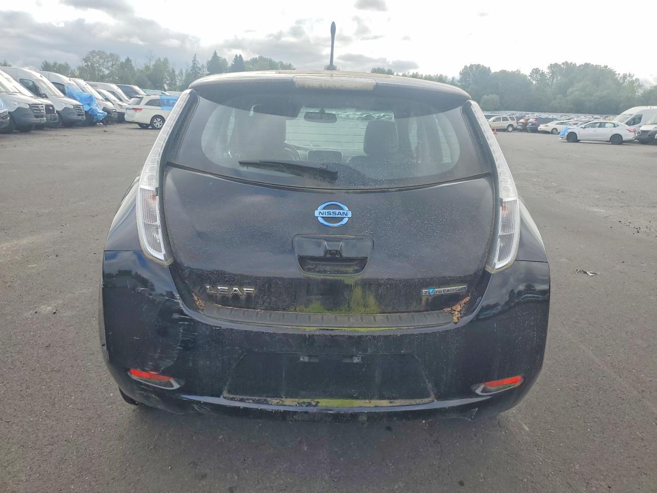 2013 Nissan Leaf S - Фото 6