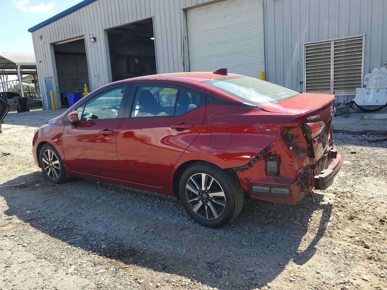 2020 Nissan Versa Sv - Фото 2
