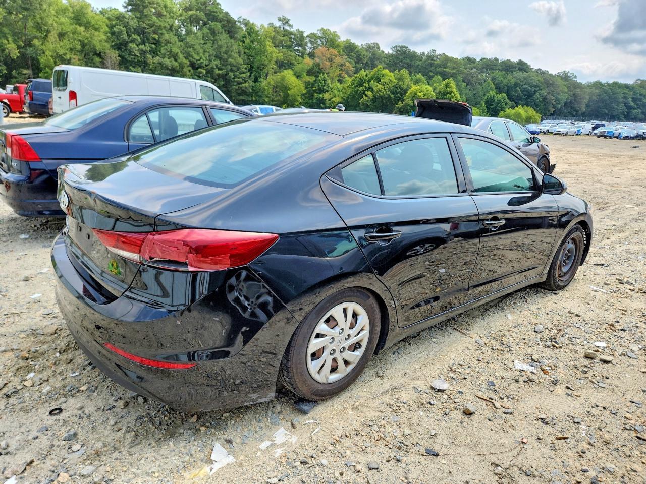 2018 Hyundai Elantra Se - Фото 3