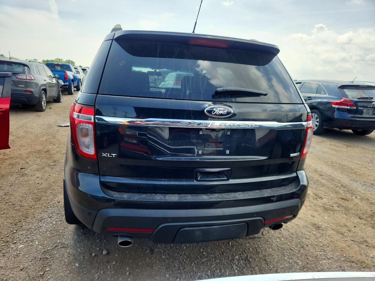 2014 Ford Explorer Xlt - Image 6