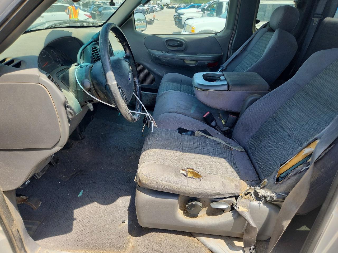 2003 Ford F150 - Фото 7
