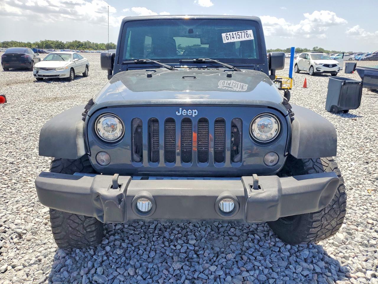 2017 Jeep Wrangler Unlimited Sport - Фото 5