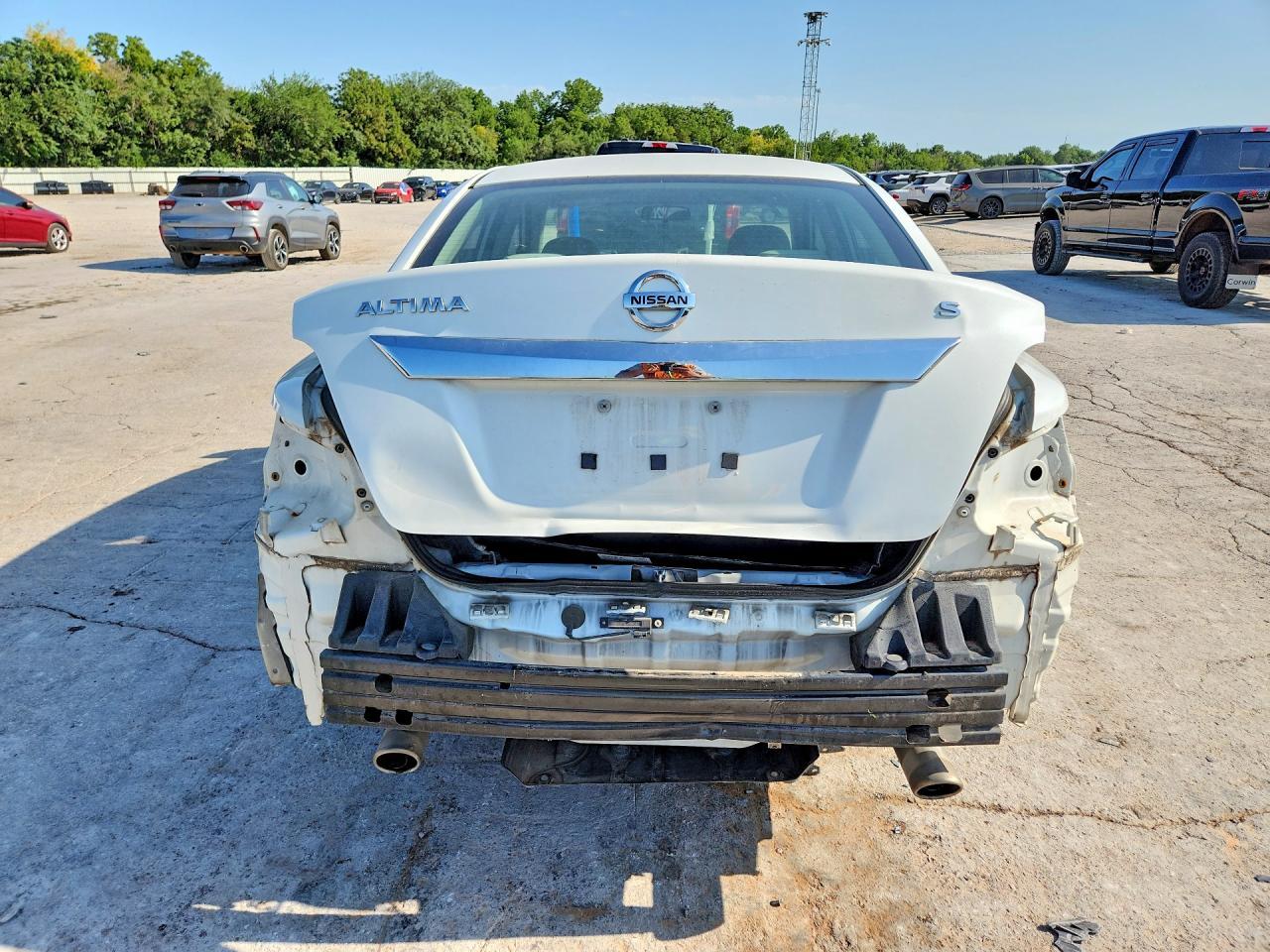 2015 Nissan Altima 2.5 S - Фото 6