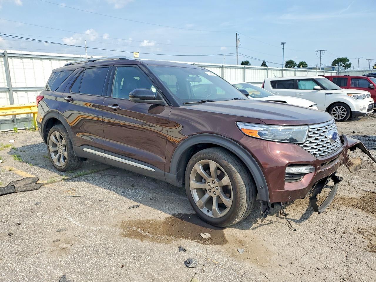 2025 Ford Explorer Platinum - Фото 4